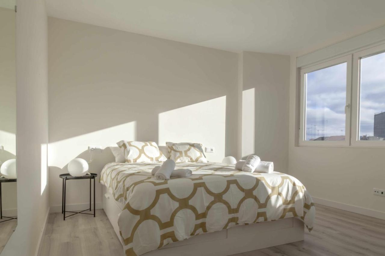 Apartamento Roncudo 3º Planta A Coruna Luaran gambar