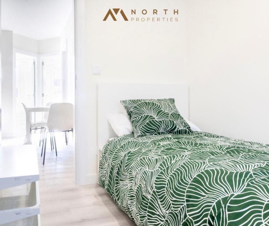 Apartamento Roncudo 3º Planta A Coruna Luaran gambar